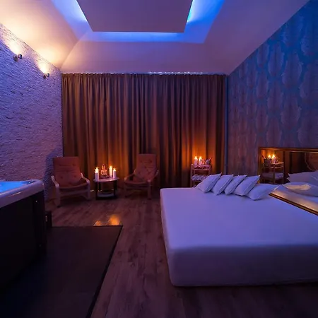 Infinity - Private Whirlpool And Sauna * Prague